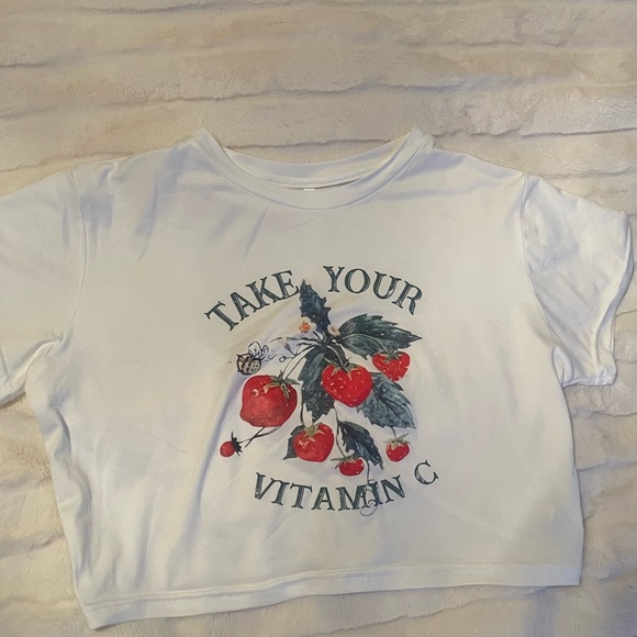 NWOT Strawberry “Take your vitamin c” cropped t-shirt/Baby tee🍓 - Picture 4 of 5